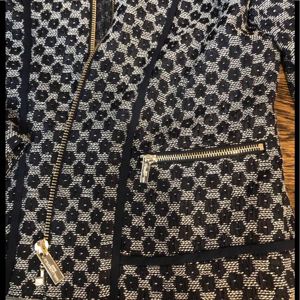 Karl Lagerfeld Paris zip up blazer - Picture 3 of 4